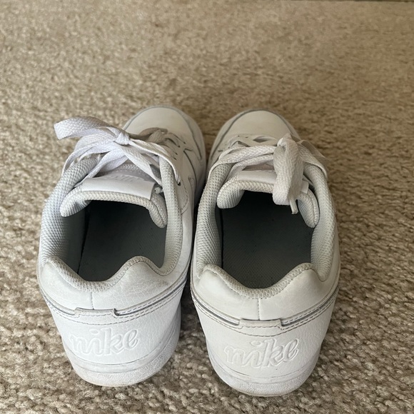 Nike Ebernon Low Womens Sneakers - Picture 4 of 5